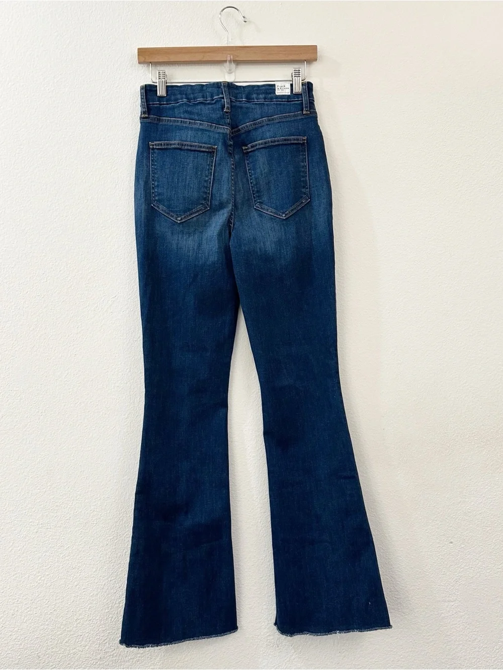 Frank & Eileen Flannigan Flare Jeans‎ Size 28 Italian Power Denim Raw Hem